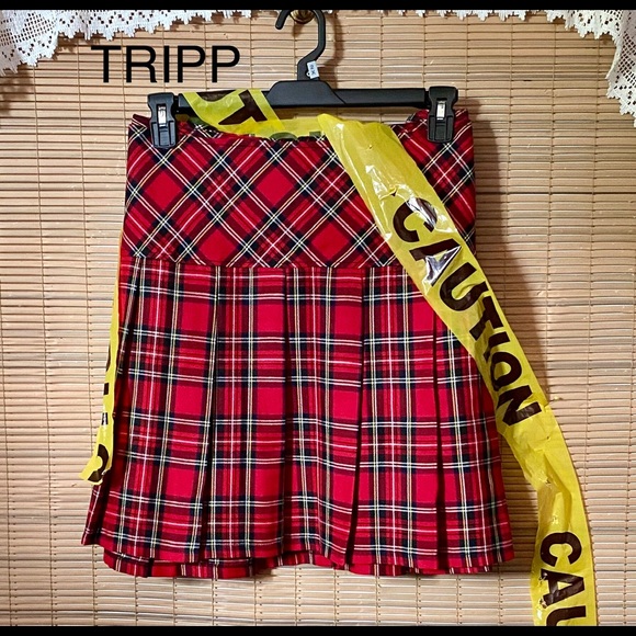 Tripp nyc Dresses & Skirts - 🥀🎄TRIPP NWT pleated plaid schoolgirl skirt, goth, emo 🖤, punk, plus size